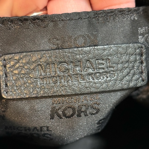 Micheal Kors Medium Margo Leather Crossbody Satchel Grunge Y2K - Picture 8 of 8